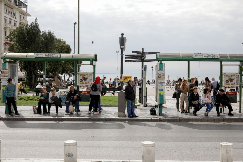 Θεσσαλονίκη : Αναστέλλουν τις κινητοποιήσεις οι εργαζόμενοι στα λεωφορεία