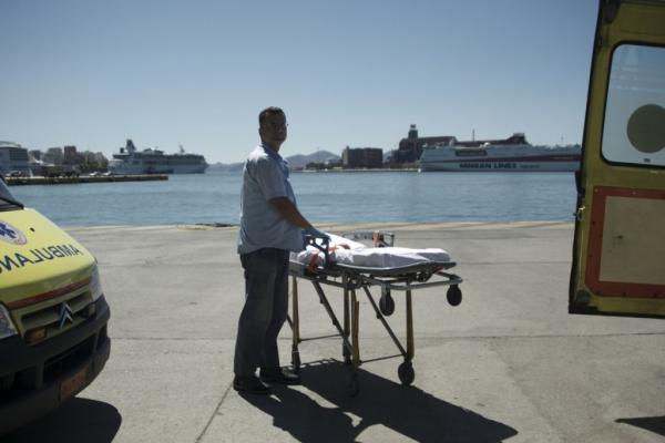 Σε απεργιακές κινητοποιήσεις προχωρούν οι τραυματιοφορείς
