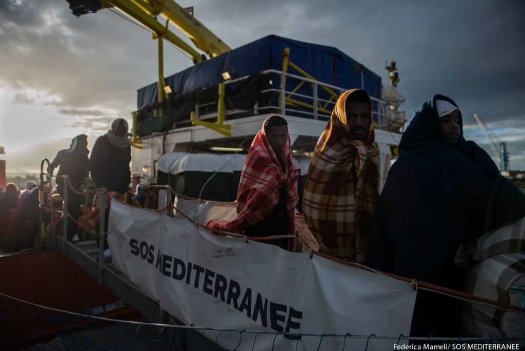 Επίθεση ακροδεξιών στα κεντρικά της γραφεία καταγγέλλει η SOS Mediterranee