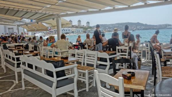 «Οι Έλληνες στην παγίδα της μερικής απασχόλησης»