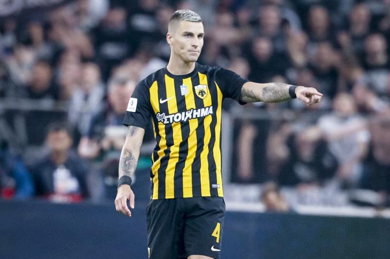 Έσβησε τούρτα με άρωμα ORIGINAL για τα γενέθλιά του ο Βράνιες