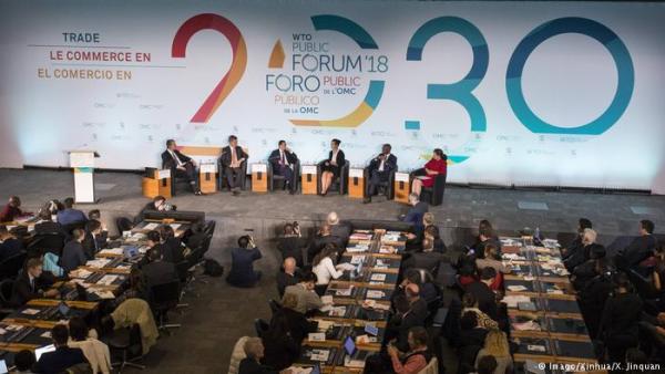 Το ηλεκτρονικό εμπόριο ενισχύει την ανάπτυξη