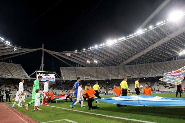 Εθνική… χωρίς έδρα