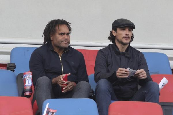 Στη Νέα Σμύρνη Καρεμπέ και Μοντέστο