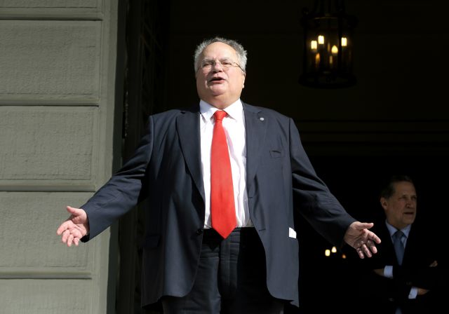 Editorial Ta Nea: Napoleons