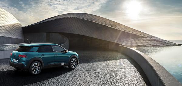 Ηλεκτροκίνητες προοπτικές για το νέο Citroen C4