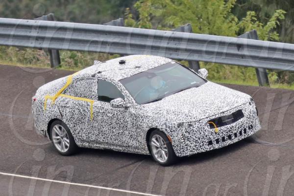 H νέα «μικρή» τετράθυρη Cadillac σε δοκιμές εξέλιξης