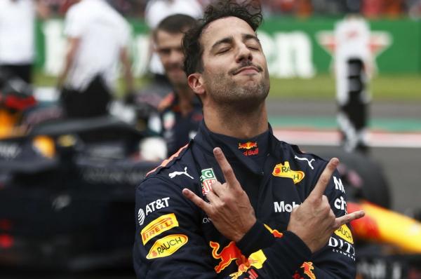 F1 Μεξικό: 1-2 η Red Bull, poleman ο Ρικιάρντο [εικόνα]