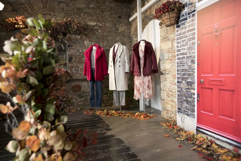 Τα Marks & Spencer καλωσόρισαν το Φθινόπωρο με τη νέα τους συλλογή,  για τη σεζόν AW 2018