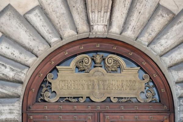 Καταιγιστικές εξελίξεις: Υποβάθμισε την Ιταλία η Moody’s