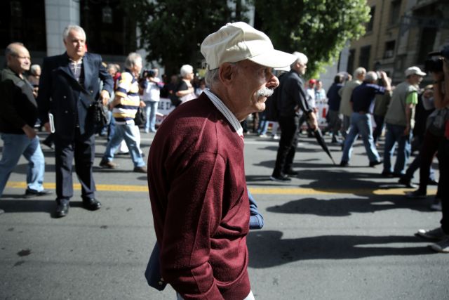 Αριστερή υποκρισία: Μπλόκο στους συνταξιούχους που κάποτε έβγαζαν στους δρόμους