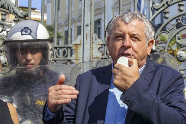 Στο Γενικό Λογιστήριο του Κράτους την Τετάρτη οι υγειονομικοί