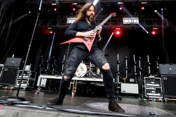 Πέθανε αιφνιδίως στα 44 ο Ολι Χέρμπερτ, κιθαρίστας των All That Remains