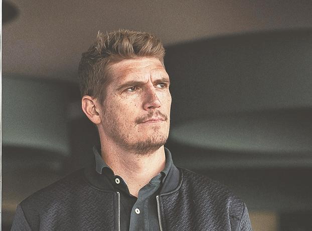 Σπύρος Γιαννιώτης : Στο σχολείο ήμουν ένα δυστυχισμένο παιδί