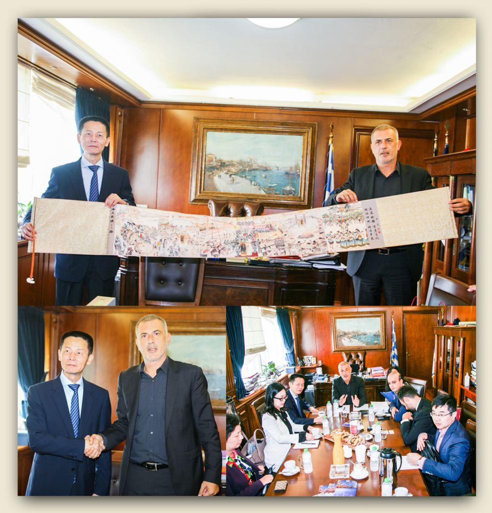 Πιο στενοί οι δεσμοί του Πειραιά με την Κίνα