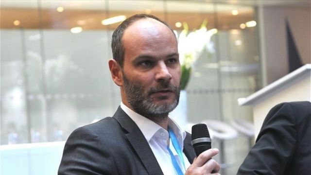 «Μάχη» Κουντετάκη – Χουλιαράκη για τα σενάρια του προϋπολογισμού