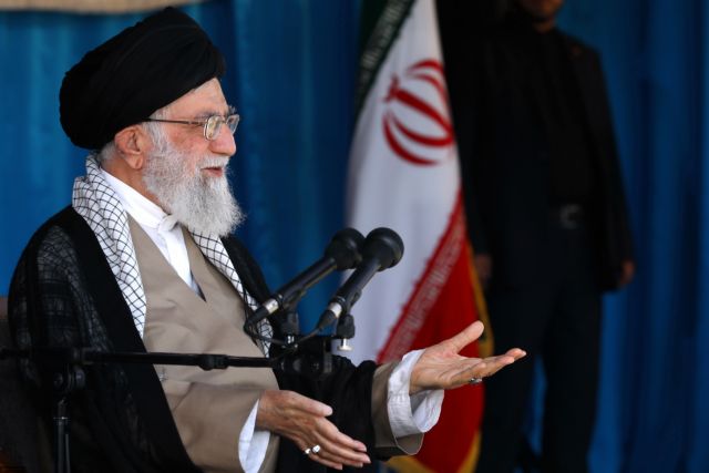 Ιράν: Εντολή Χαμενεΐ για επίλυση της οικονομικής κρίσης