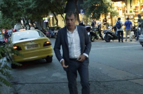 Θεοδωράκης: Κοινός μας στόχος πρέπει να είναι να κερδίζει η Ελλάδα