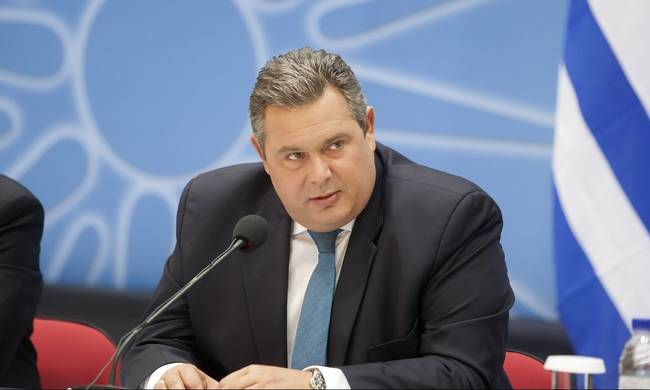 Ο βασιλιάς είναι γυμνός