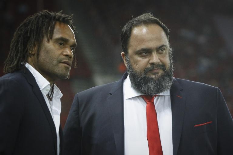 Τα συγχαρητήρια Μαρινάκη, Καρεμπέ στην Μπέτις