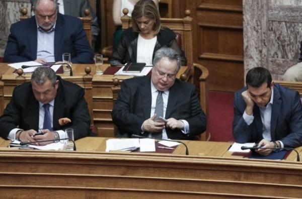 Γιατί ο Κοτζιάς έγινε «Ιφιγένεια» για τα μάτια του Καμμένου – Ολο το παρασκήνιο της παραίτησης