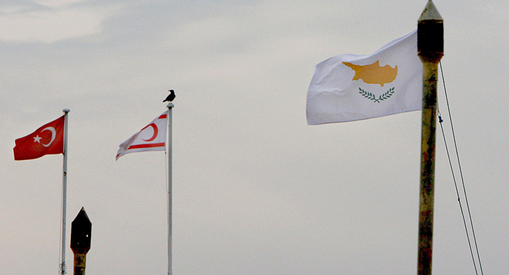 Κυπριακό: Σενάριο «χαλαρής ομοσπονδίας» στο τραπέζι των συζητήσεων