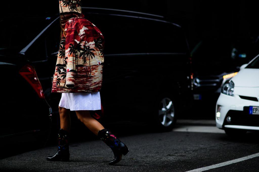 Αυτά είναι τα απαραίτητα αξεσουάρ που πρέπει να αγοράσεις φέτος