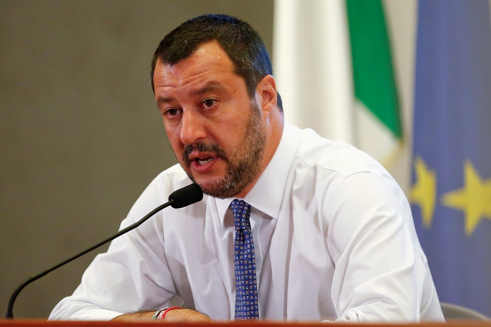 Ιταλία : Την Τρίτη η έγκριση του προϋπολογισμού από το υπουργικό συμβούλιο | in.gr