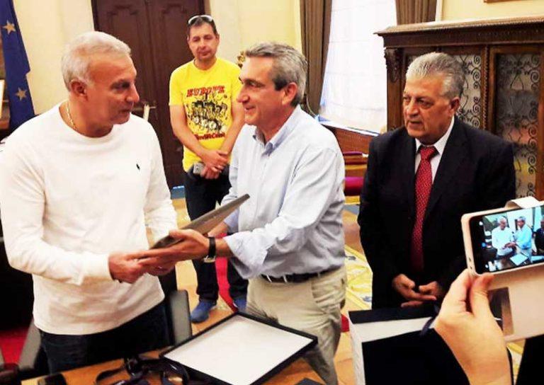 Αθανασιάδης: «Έδωσε φως στην εκδήλωση ο Νίκος Γκάλης»