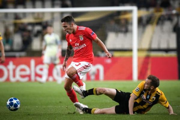 Live: ΑΕΚ – Μπενφίκα 2-3 (τελικό)