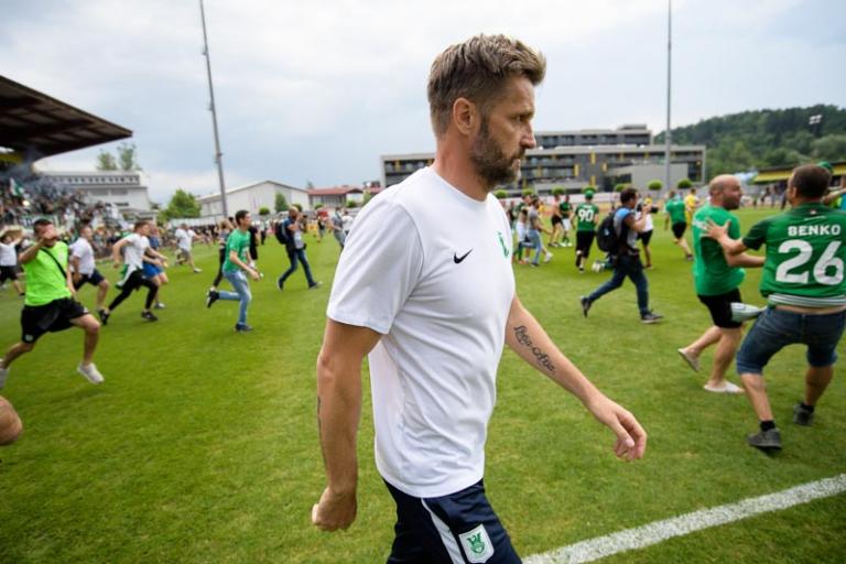 Μπίσκαν: Αναλαμβάνει την Ανόρθωση, σμίγει με Πράνιτς, Σίλντενφελντ