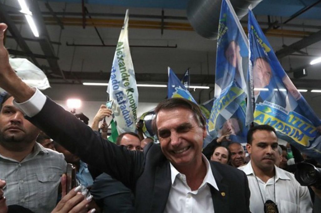 Βραζιλία: Μια χαοτική προεκλογική εκστρατεία οδεύει προς το τέλος της