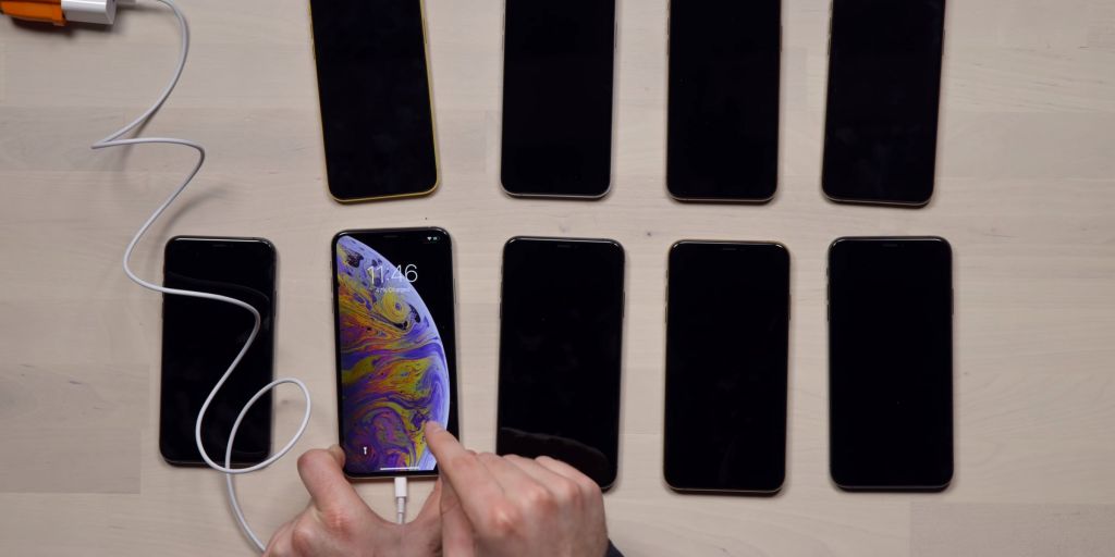 Παράπονα από χρήστες των νέων iPhones για πρόβλημα στη φόρτιση