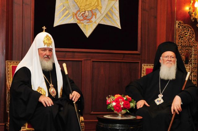 Moscow Patriatrchate decides complete break with Ecumenical Patriarchate
