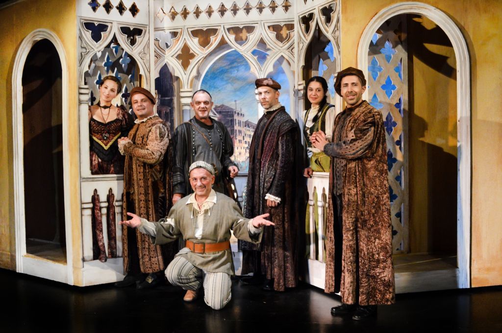 Οι μικροί θεατές γνωρίζουν στον Σαίξπηρ στο Θέατρο Κάτω από τη Γέφυρα