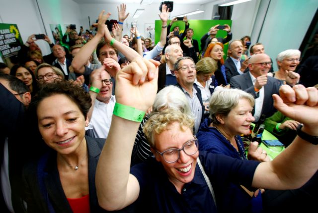 Πανωλεθρία Μέρκελ στην Εσση – Θρίαμβος ακροδεξιών, Πρασίνων