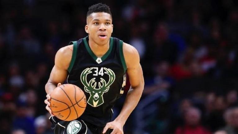 Απίθανος «Γιάνναρος» με triple – double μόλις σε 25 λεπτά