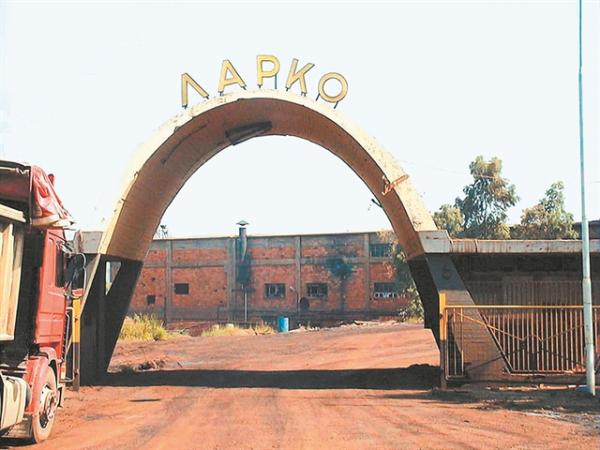 Σε τροχιά πτώχευσης η ΛΑΡΚΟ, αδιαφορεί η κυβέρνηση