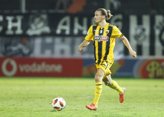 Χουλτ: «Μπορούμε να κερδίσουμε οποιονδήποτε στην έδρα μας»