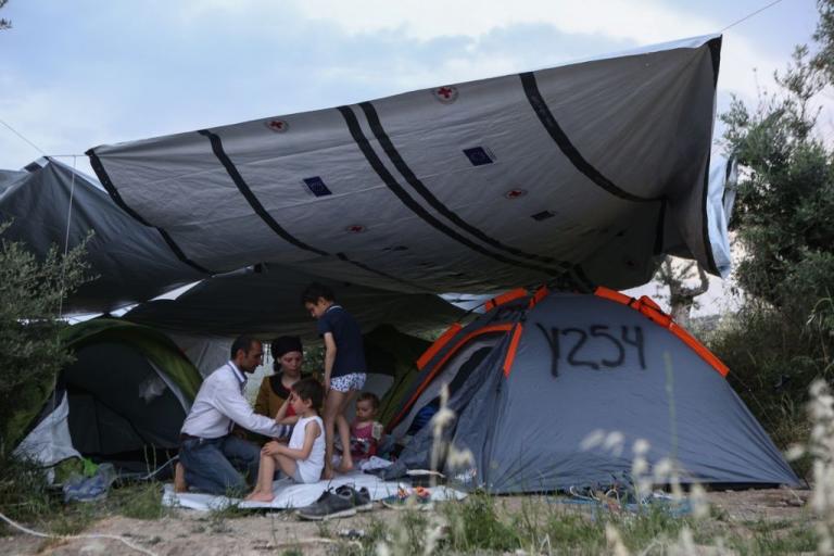 Διεθνής Αμνηστία : «Αποτρόπαια και σοκαριστική» η εικόνα στη Μόρια