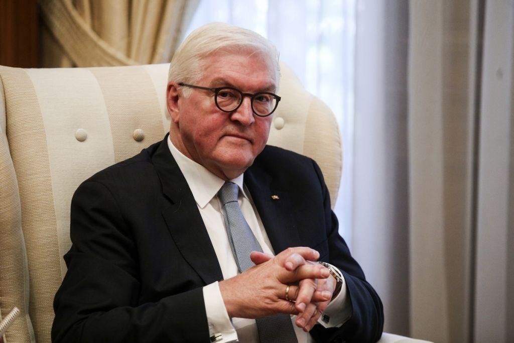 Σταϊνμάιερ: Συγγνώμη για τις φρικαλεότητες των ναζί στην Ελλάδα