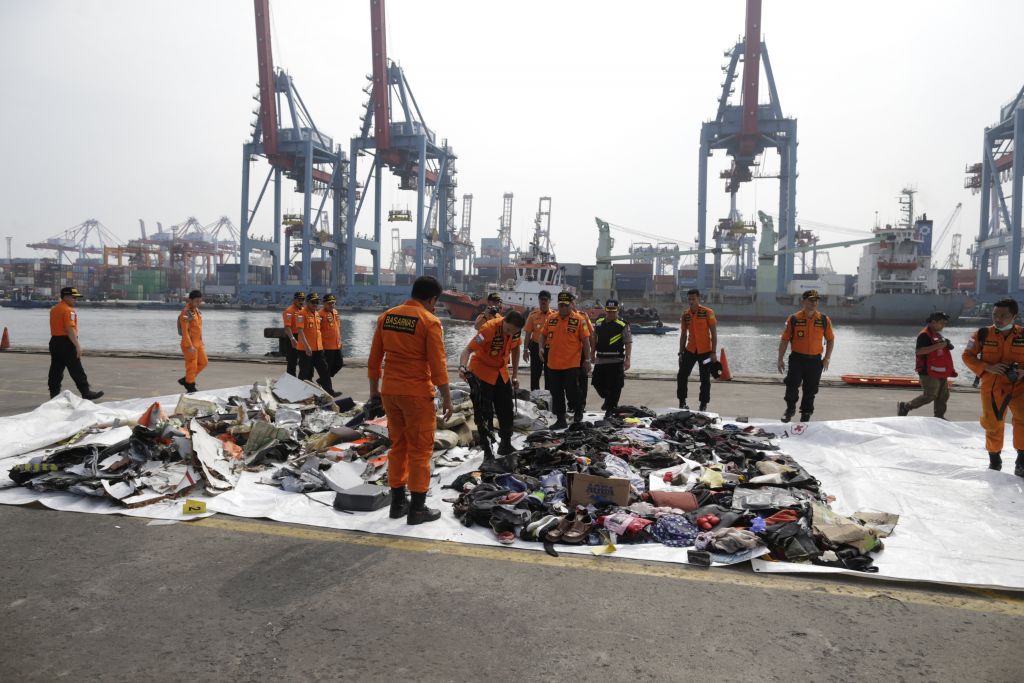 Ινδονησία: Βρέθηκε μεγάλο μέρος της ατράκτου του μοιραίου Boeing