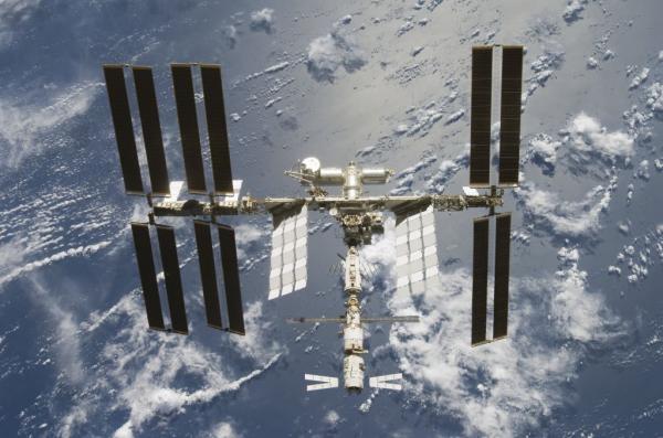 Το πλήρωμα του ISS έχει εφόδια για έξι μήνες λέει η Ρωσία