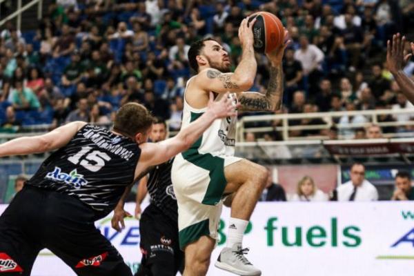 Ο Μάικ Τζέιμς θέλει να πάρει συνέντευξη από τον Γιαννακόπουλο