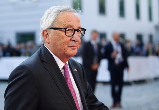 Αιχμηρός Γιούνκερ για την αυστριακή προεδρία στην ΕΕ: Πηγαίνει καλά, αλλά...