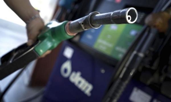 Νέα βενζίνη και νέες ετικέτες στα πρατήρια καυσίμων