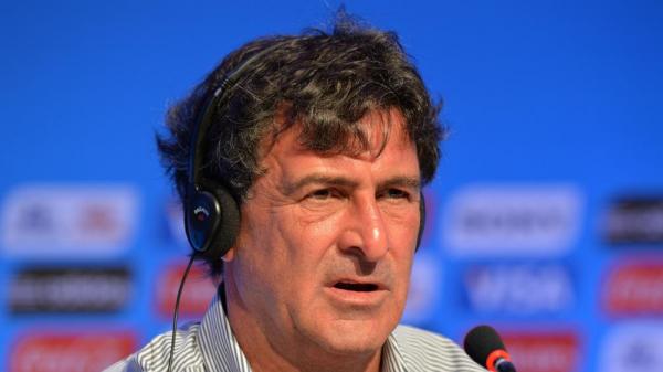 Κέμπες: «Πρόβλημα όταν ανοίγει το στόμα του ο Μαραντόνα»