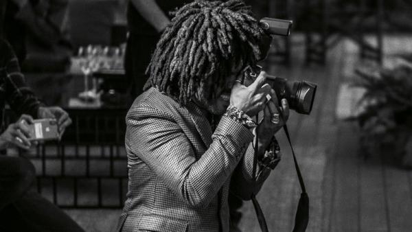 Η αφρόκρεμα της street κουλτούρας μπροστά στο φακό του Λένι Κράβιτζ