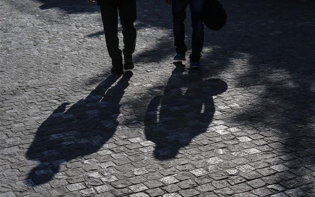 «Μαύρες ημέρες» βλέπουν 7 στους 10 νέοι εργαζόμενοι