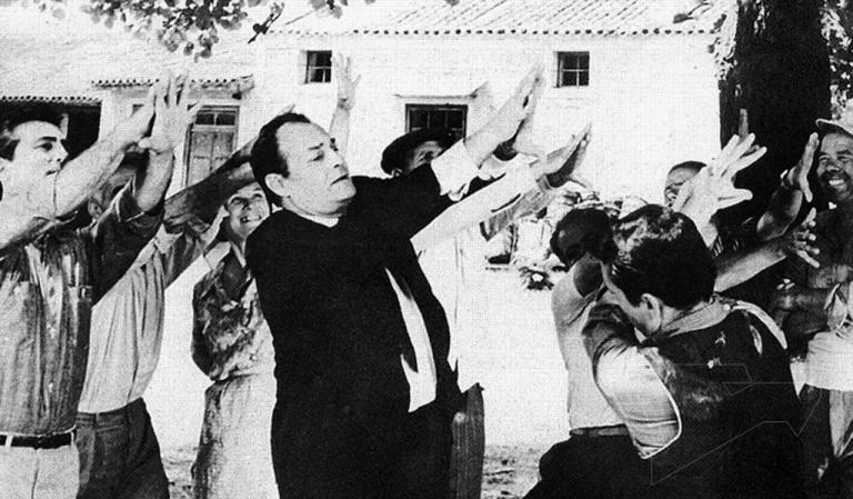 Ποιος θα υποδυθεί στον Μαυρογιαλούρο στο «Υπάρχει και φιλότιμο»;